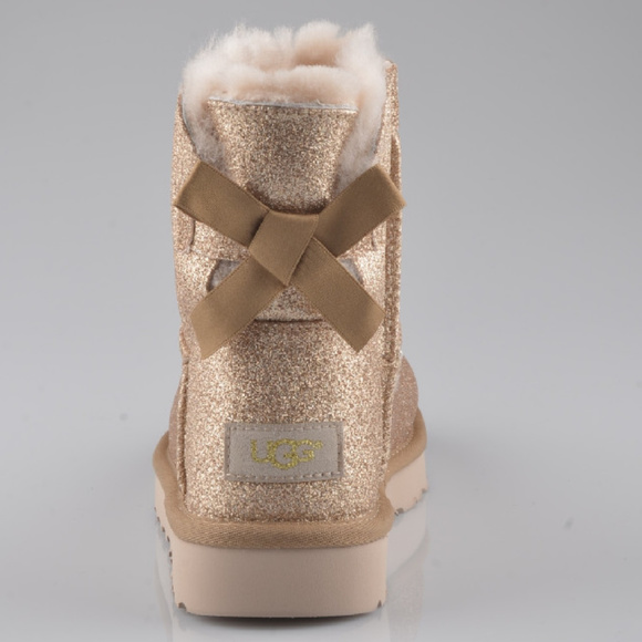 New UGG Mini Bailey Bow Gold Ankle Boots - Picture 1 of 8